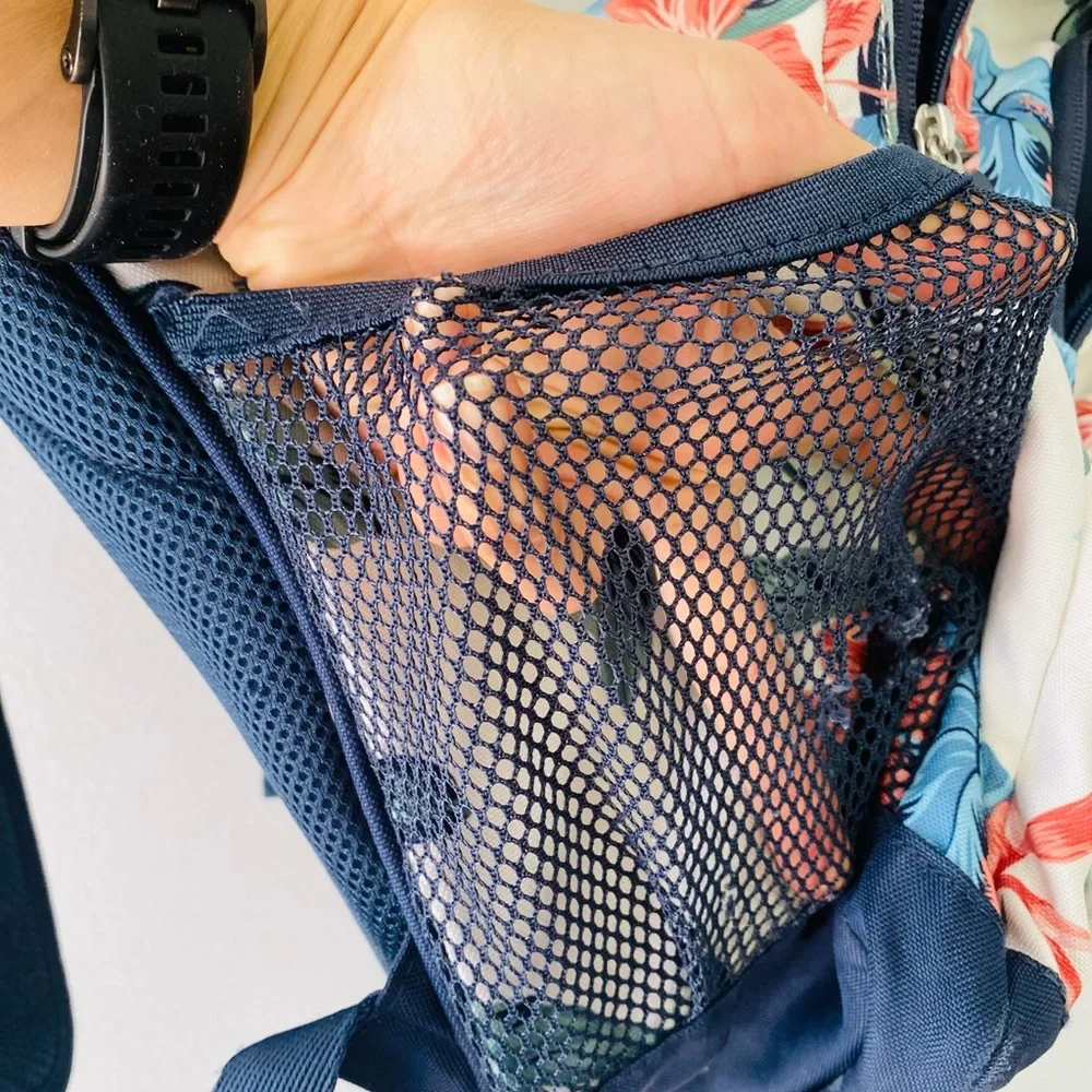 Pottery Barn Teen Roxy Sun Soaked Floral Backpack Large 17"H #9903G - Picture 10 of 14